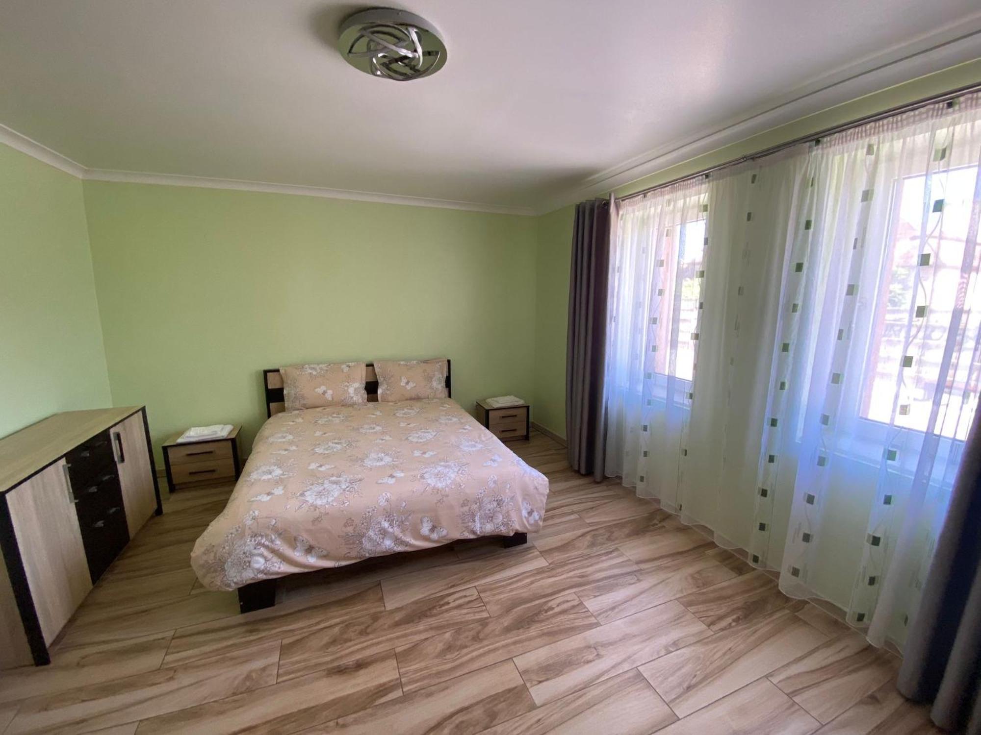 Transilvania Rent Hunedoara Zewnętrze zdjęcie
